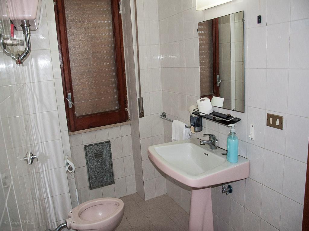 بونتيكانيانو Albergo Gea الغرفة الصورة